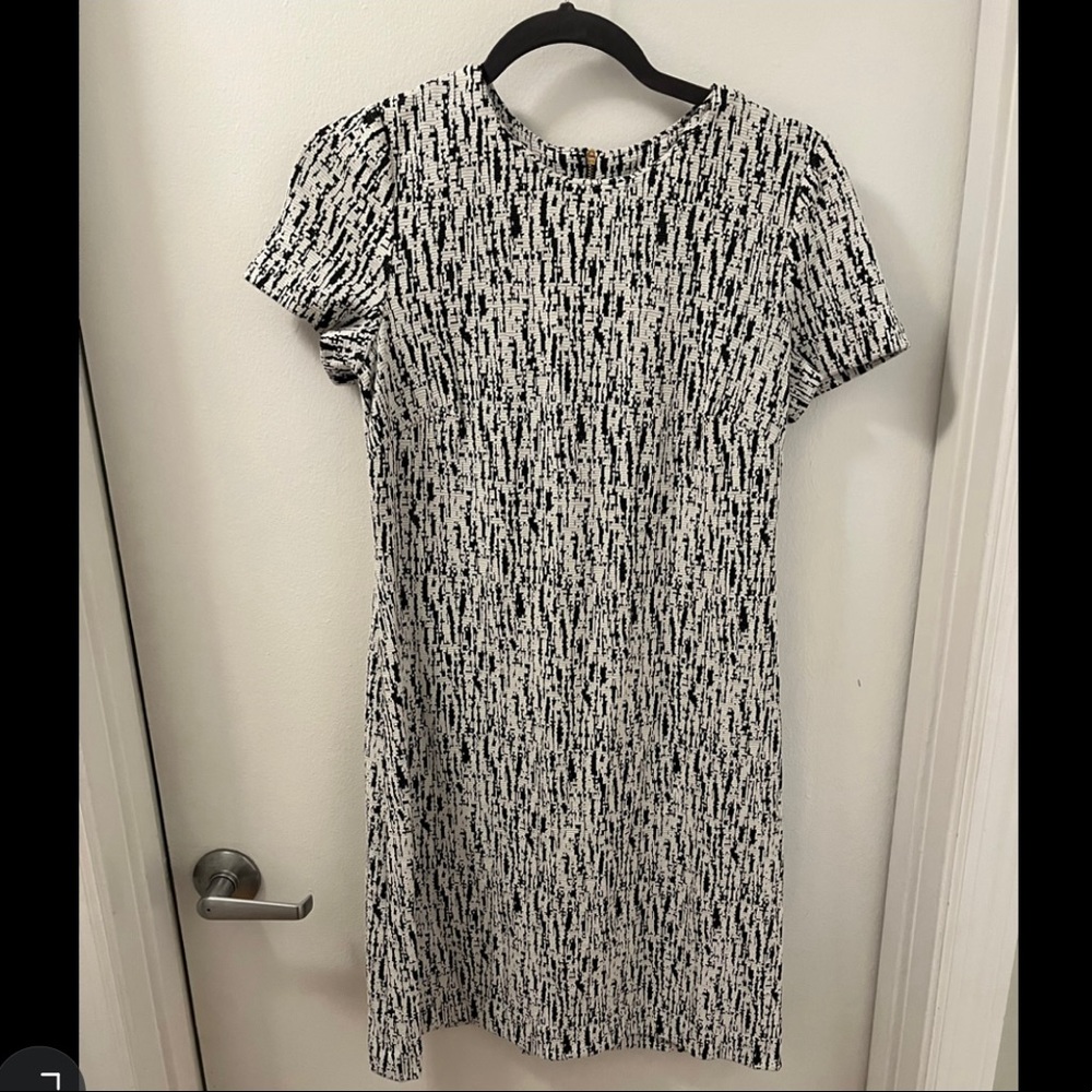 Calvin Klein short-sleeved dress